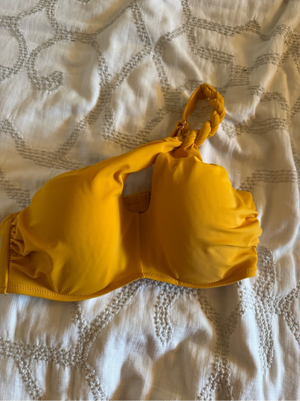 One-Shoulder Yellow bikini Top in Mustard Yellow size 34C